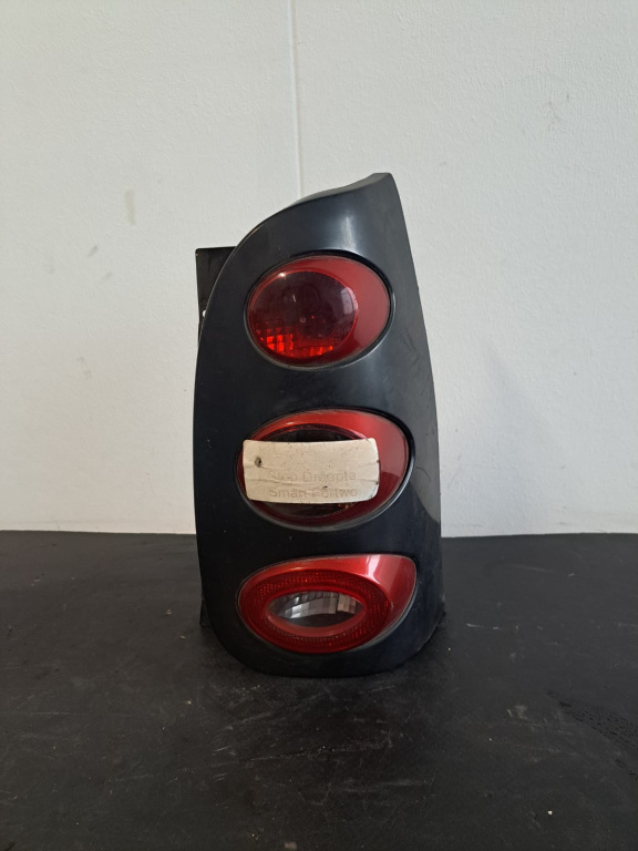 Lampa stop dreapta Smart Four Two