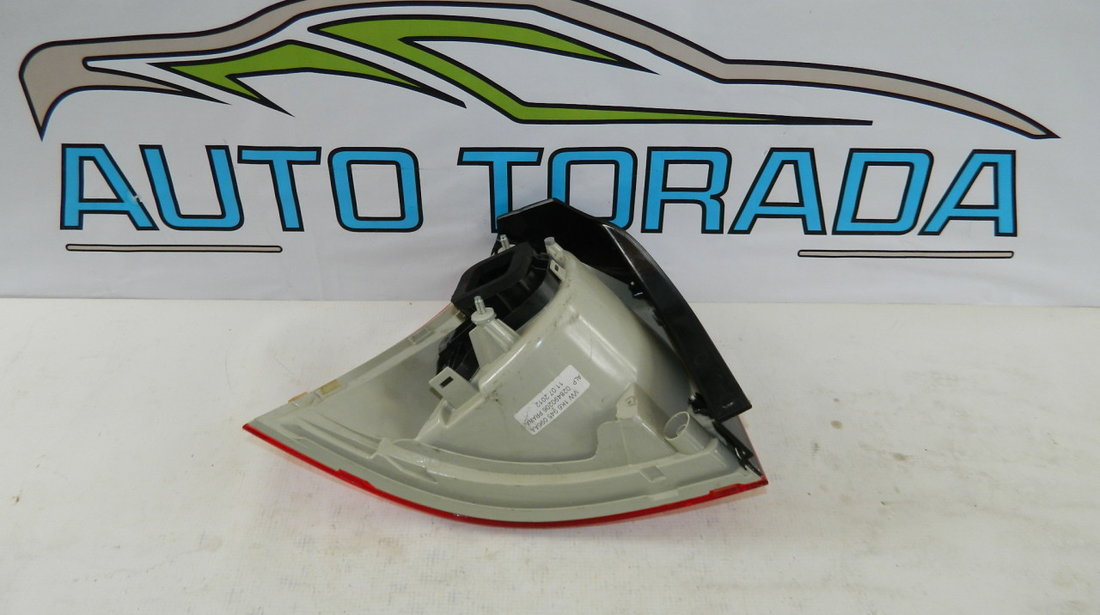 Lampa stop dreapta VW Golf 5 cod 1K6945096AA