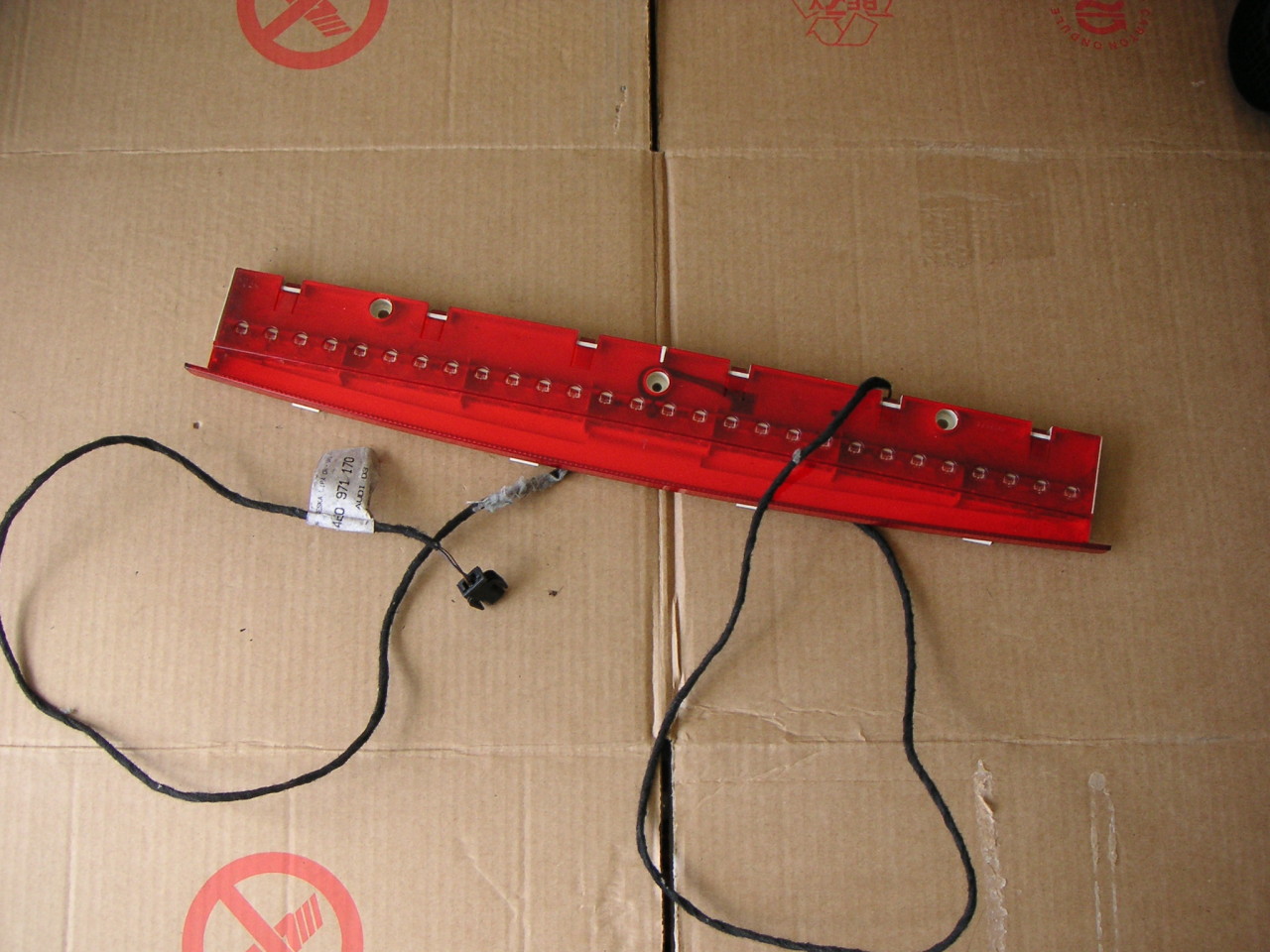 Lampa stop frana luneta Audi A8 D3, S8 4E (2002-2009) cod: 4E0945097