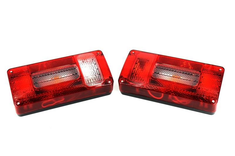 Lampa Stop Partea Dreapta TR005R ART005 / TR005 TCT-1836