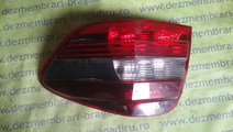 Lampa stop pe aripa dreapta Mercedes-Benz M-Class ...