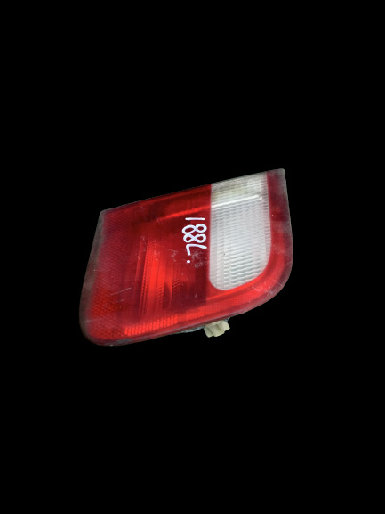 Lampa stop pe capota portbagaj stanga BMW Seria 3 E46 [1997 - 2003] Sedan 4-usi 330d MT (184 hp) SE 3.0