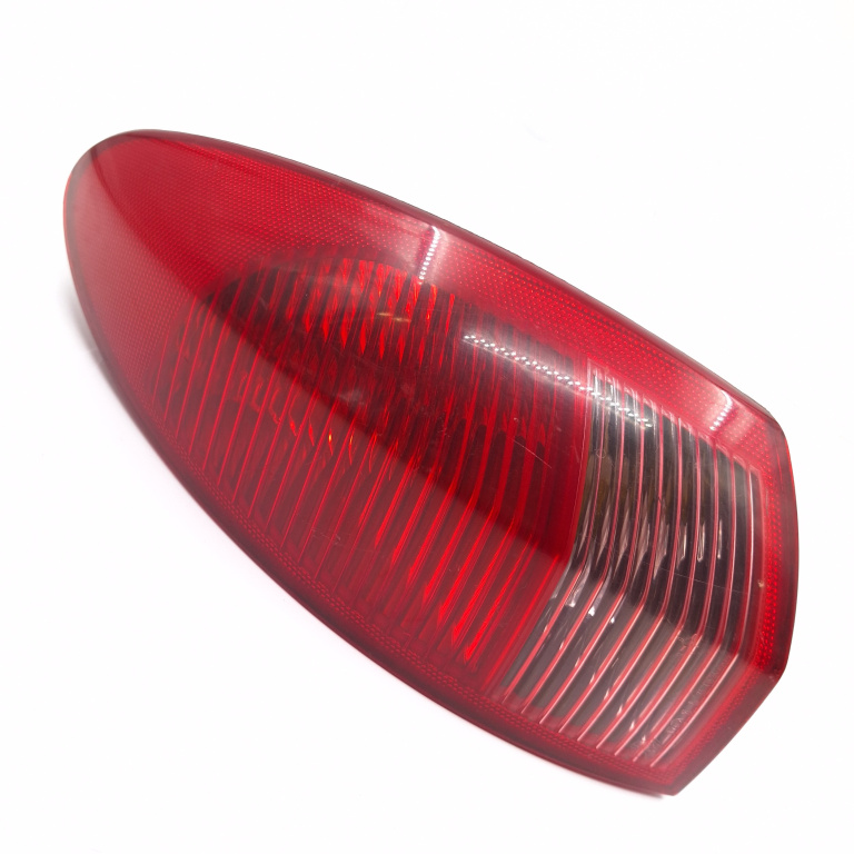 Lampa Stop Spate / Tripla Alfa Romeo 147 (937) 2000-2010 Caroserie Stanga 03322010, 03 322 01 0, 46556349 Osla