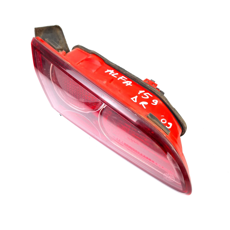 Lampa Stop Spate / Tripla Alfa Romeo 159 (939) 2005-2011 Dreapta F939562301, F939 5623 01, 50504822