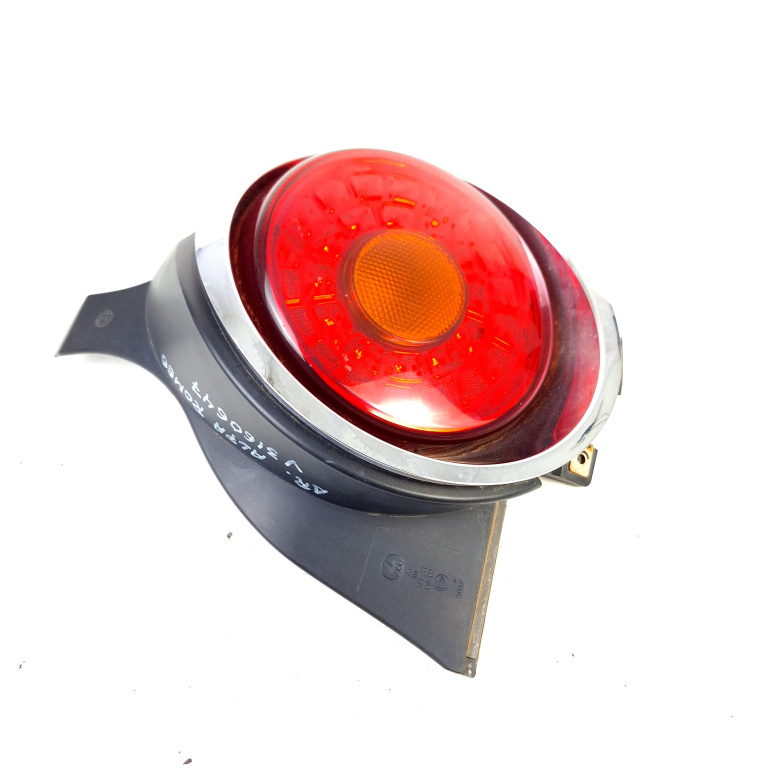 Lampa Stop Spate / Tripla Alfa Romeo Mito (955) 2008 > 1.6 Jtdm 955 A3.000 Motorina Caroserie Dreapta 156085852, 21560203, 21 56 02 03