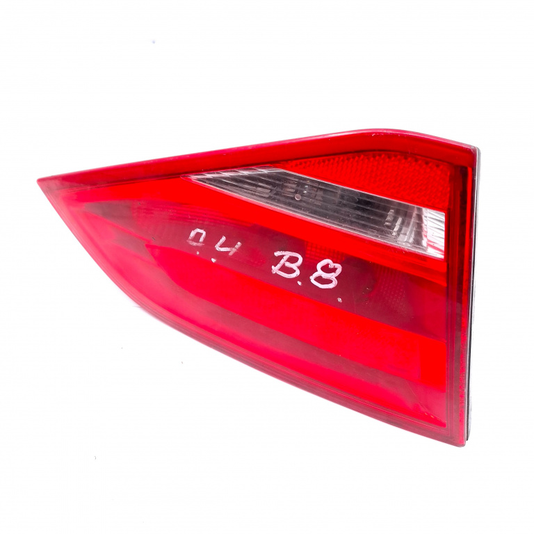 Lampa Stop Spate / Tripla Audi A4 B8 (8K) 2007-2015 Haion Stanga 166973, 167011 Hella