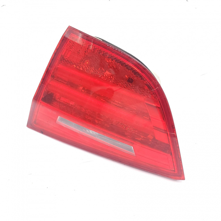Lampa Stop Spate / Tripla Bmw 3 (E90, E91, E93, E92) 2005-2013 Dreapta 7289428, Ri0021840204, Ai01E7L41Y