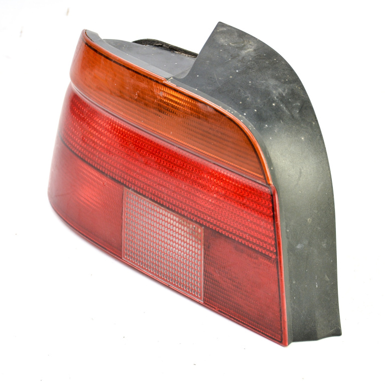 Lampa Stop Spate / Tripla Bmw 5 (E39) 1995-2004 Caroserie Stanga 8358031, 8 358 031 Hella