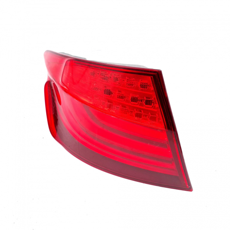 Lampa Stop Spate / Tripla Bmw 5 - F10, F18, F11 2009-2017 Caroserie Stanga 17346201, 17346301, 173462-01, 17346901, 173463-01, 173469-01, 17346701, 17346601, 17346501, 17346401, 17346801 Hella