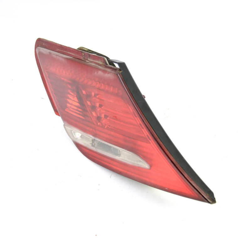 Lampa Stop Spate / Tripla Bmw 7 (E65, E66, E67) 2001-2008 730 D M57 D30 (306D3) Motorina Capota Portbagaj Stanga 6938517, 6 938 517, 6938517-08, 6 938 517-08, 63216938517, 63.21-6 938 517, 63216938517-08