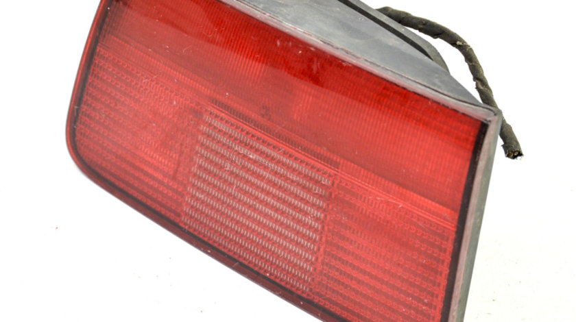 Lampa Stop Spate / Tripla Caroserie,dreapta BMW 5 (E39) 1995 - 2004 8371326, 8 371 326