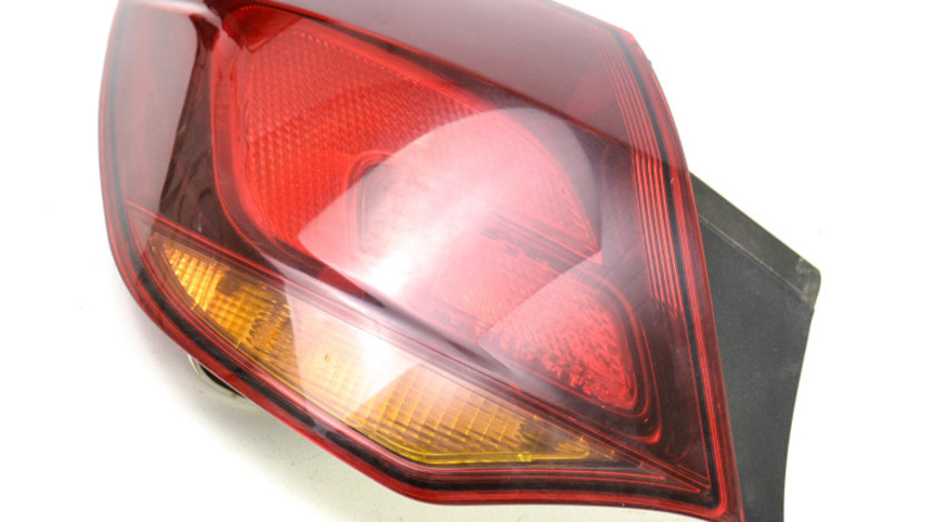 Lampa Stop Spate / Tripla Caroserie,stanga Opel ASTRA J 2009 - 2015 Motorina 13306459, 13 306 459