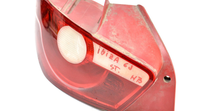 Lampa Stop Spate / Tripla Caroserie,stanga Seat IBIZA 5 (6J) 2008 - Prezent 6J3945095F, 6J3 945 095 F, 6J3 945 095 , 6J3945095