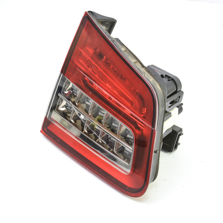 Lampa Stop Spate / Tripla Citroen C5 2 (Rd, Td) 2008-2017 1.6 Hdi 110 9Hr (Dv6C) Motorina Capota Portbagaj Stanga 9675067780, 96 750 677 80, 967506778001, 96 750 677 80-01, Vpax7X13405Bx, Vpax7X-13405-Bx