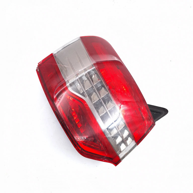 Lampa Stop Spate / Tripla Citroen C5 (Dc, De, Rc, Re) 2001-2008 Stanga 967506158001, Vpax7X, Rds102, E207086