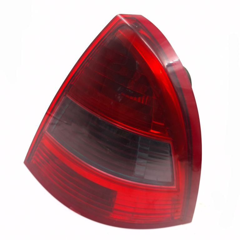 Lampa Stop Spate / Tripla Citroen C5 (Dc, De, Rc, Re) 2001-2008 Caroserie Dreapta 89034070, 89034070X31