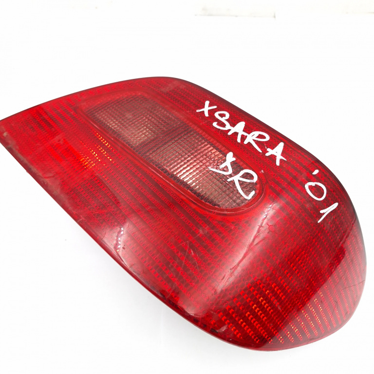 Lampa Stop Spate / Tripla Citroen Xsara (N0, N1, N2) 1997-2006 Dreapta Axo Scintex