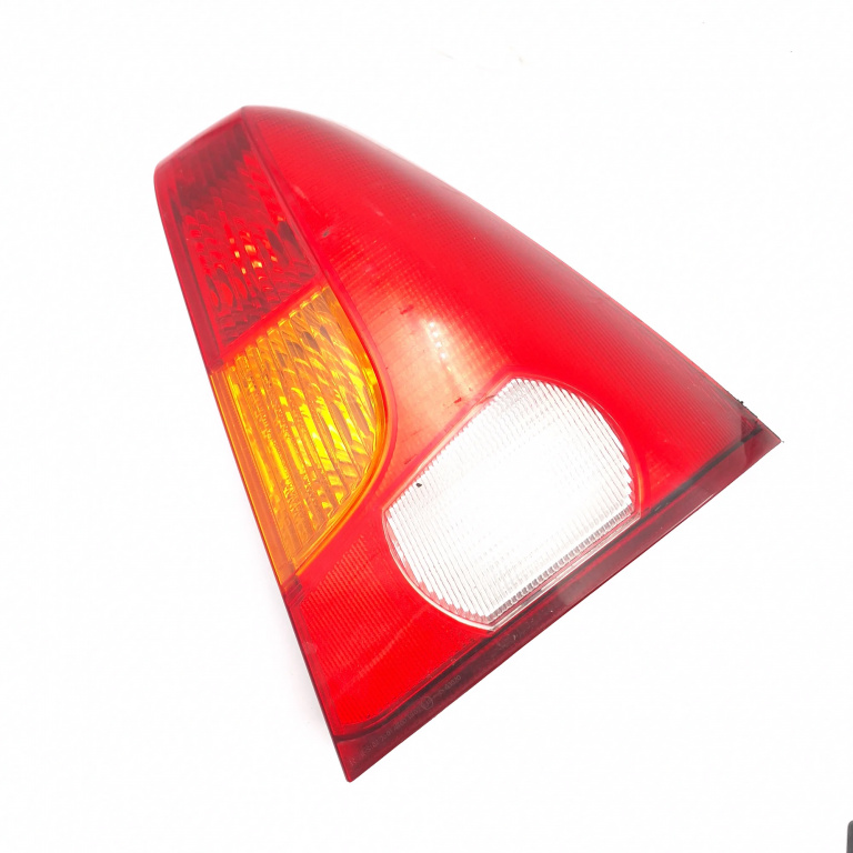 Lampa Stop Spate / Tripla Dacia Logan (Ls) 2004-2012 Dreapta 8200211019, 89030062, 62420801