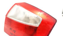 Lampa Stop Spate / Tripla Dreapta Audi A4 B6 (8E) ...