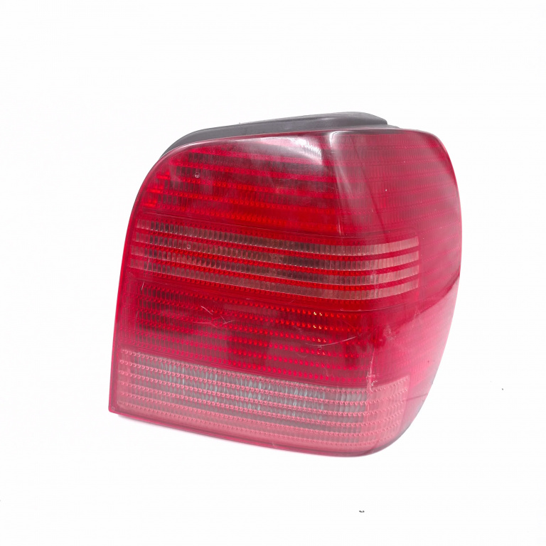 Lampa Stop Spate / Tripla Dreapta,caroserie VW POLO (6N2) 1999 - 2001 Benzina 6N0945096H, 6N0945257B, 964073, 964080, 964083