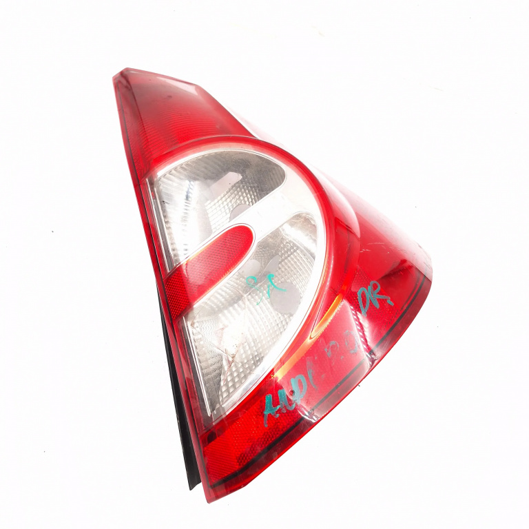Lampa Stop Spate / Tripla Dreapta Dacia SANDERO 1 2008 - 2012 E1907009