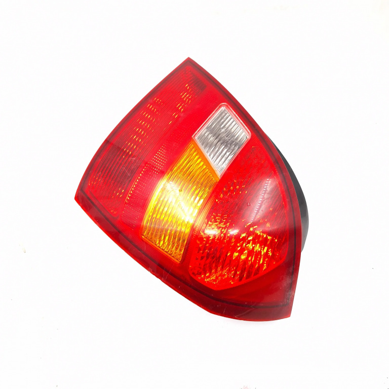 Lampa Stop Spate / Tripla Dreapta Hyundai Elantra (Xd) 2000-2006 Caroserie
