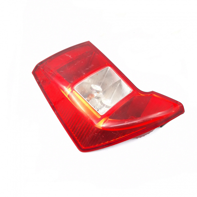 Lampa Stop Spate / Tripla Dreapta Kia Carens 2 (Fj) 2002-2006 92402100R, 924021D0R