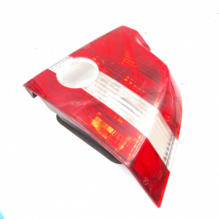 Lampa Stop Spate / Tripla Dreapta Volvo S40 1 (Vs) 1995-2004 Caroserie 30698913