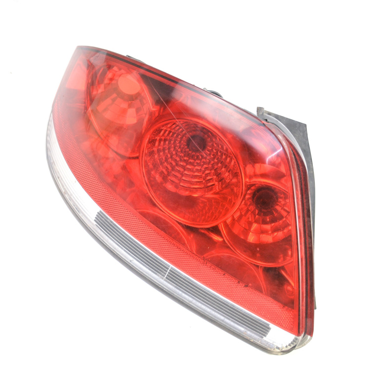 Lampa Stop Spate / Tripla Fiat Linea (323) 2007-2016 Caroserie Stanga 51869226, 20200999, 20200748