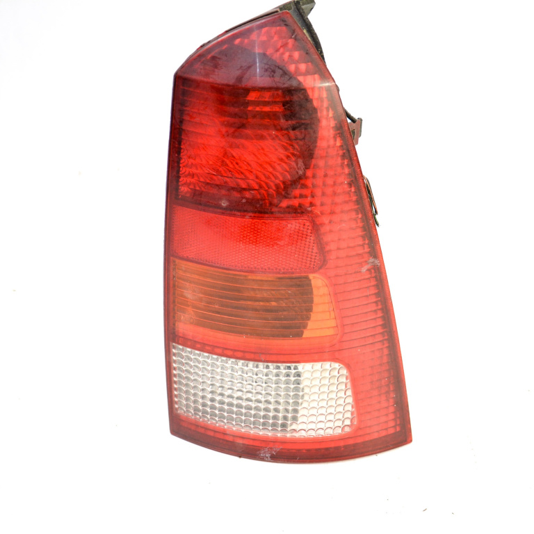 Lampa Stop Spate / Tripla Ford Focus Mk 1 1998-2004 Caroserie Dreapta Xs4X13404Ec, Xs4X-13404-Ec, Xs4X-13404, Xs4X13404