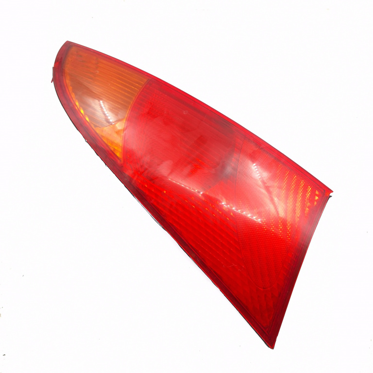 Lampa Stop Spate / Tripla Ford Focus Mk 1 1998-2004 1.6 16V Fyda Benzina Caroserie Dreapta Xs4113404A, Xs41-13404-A, Cw170R35D00Ru, Cw170R3