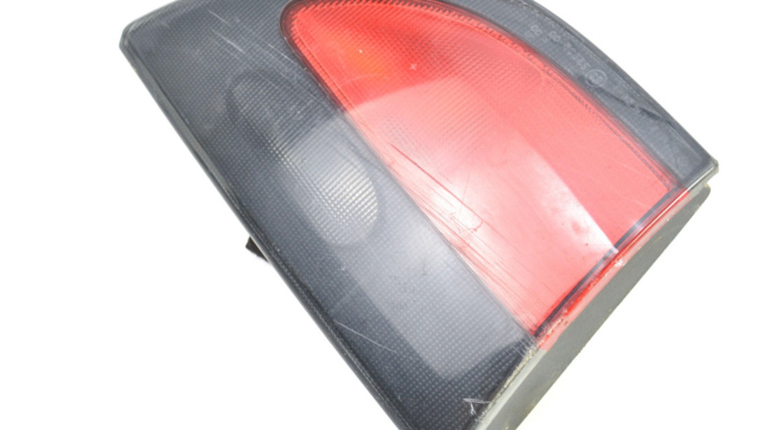 Lampa Stop Spate / Tripla Haion,stanga Renault MEGANE 1 1995 - 2006 7700838532, 37.410.999