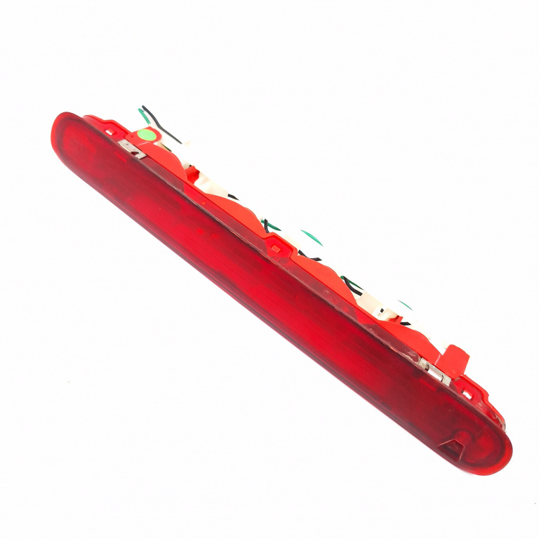 Lampa Stop Spate / Tripla Hyundai I20 (Pb) 2008-2014 1.2 G4La Benzina Haion Centru 927601J000, 927701J000 Lumax