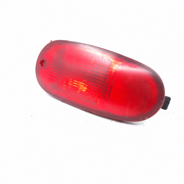 Lampa Stop Spate / Tripla Hyundai Santa Fe 1 (Sm) 2000-2006 Caroserie Dreapta 92406260, Saea88