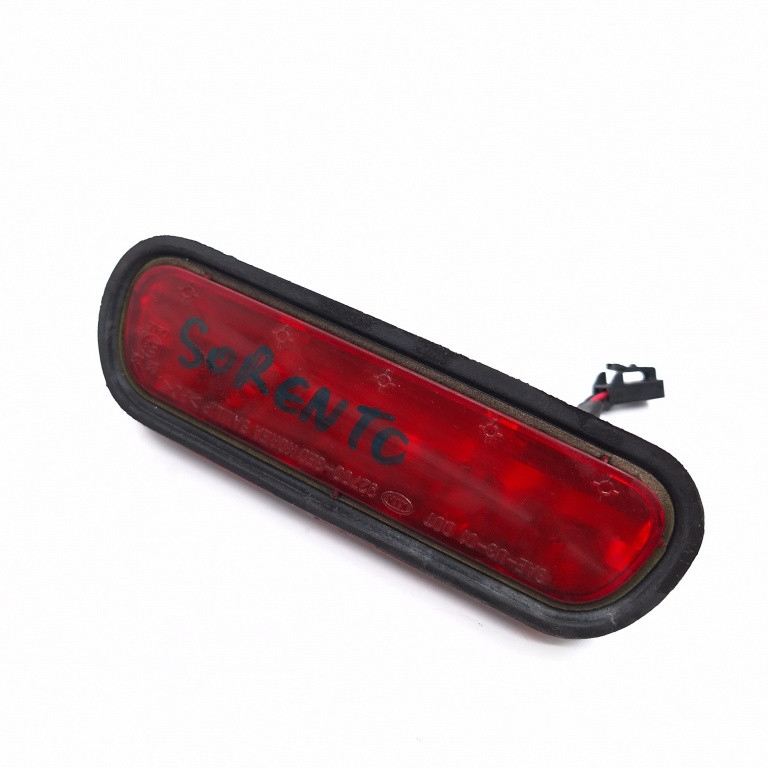 Lampa Stop Spate / Tripla Kia Sorento 1 (Jc) 2002-2009 Haion Centru 927003E0, 92700-3E0, Saeu301Dot