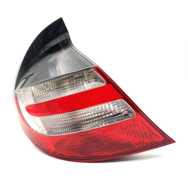 Lampa Stop Spate / Tripla Mercedes-Benz C-Class (W203) 2000-2007 Caroserie Stanga 27440701, 27742002