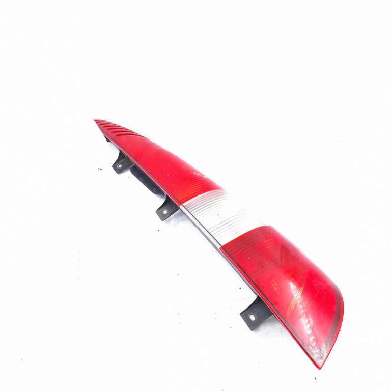 Lampa Stop Spate / Tripla Mercedes-Benz Vaneo (414) 2001-2005 Caroserie Dreapta E1123602S1, E11236