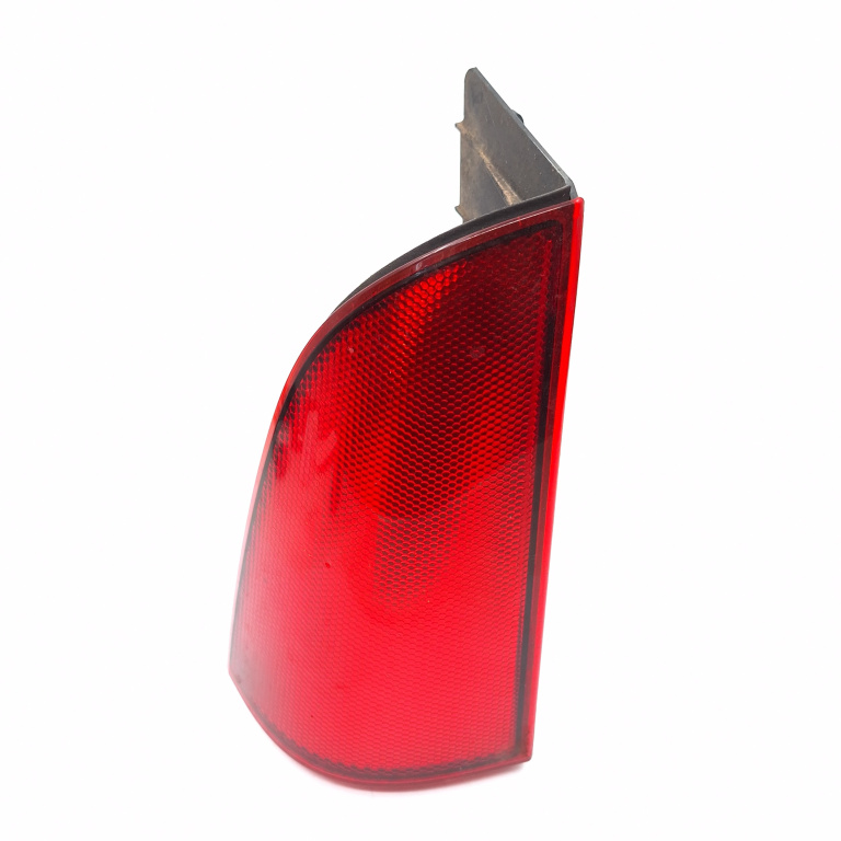 Lampa Stop Spate / Tripla Mercedes-Benz Vito / Viano (W639) 2003-2014 Stanga A6398200564, A 639 820 05 64, 6398200564, 639 820 05 64, 8Xx96466101, 8Xx 964 661 01