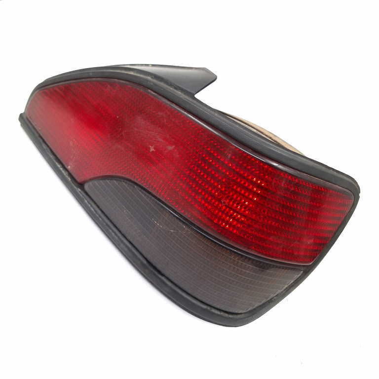 Lampa Stop Spate / Tripla Peugeot 306 1993-2002 Dreapta Valeo