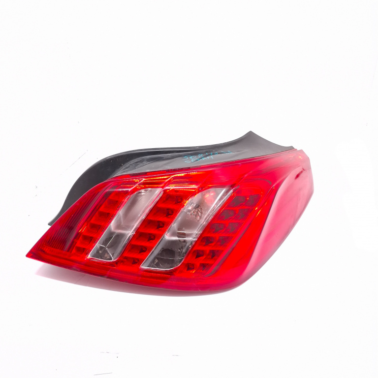 Lampa Stop Spate / Tripla Peugeot 508 2010-2023 Caroserie Dreapta 9686293680A, V286790R Koito