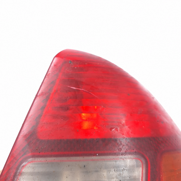 Lampa Stop Spate / Tripla Renault Clio 2 / Symbol 1 1998-2008 1.5 Dci (Sb07) K9K 700 Motorina Caroserie Dreapta 8200054301, 2350Cy8 Farplas