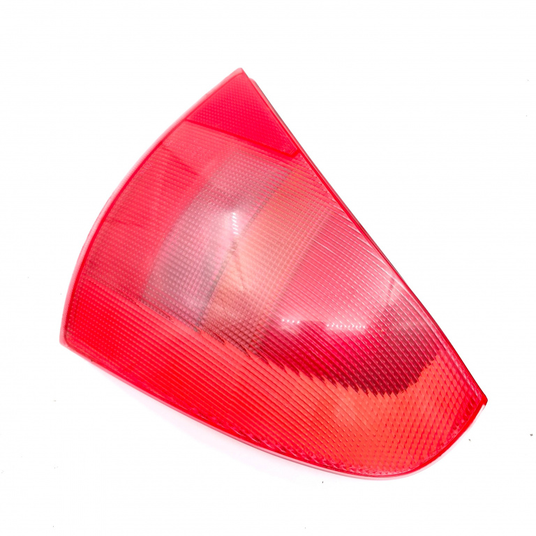 Lampa Stop Spate / Tripla Renault Clio 2 / Symbol 1 1998-2008 Caroserie Dreapta 7700410516V, 77 00 410 516 V, 7700410516, 200931098