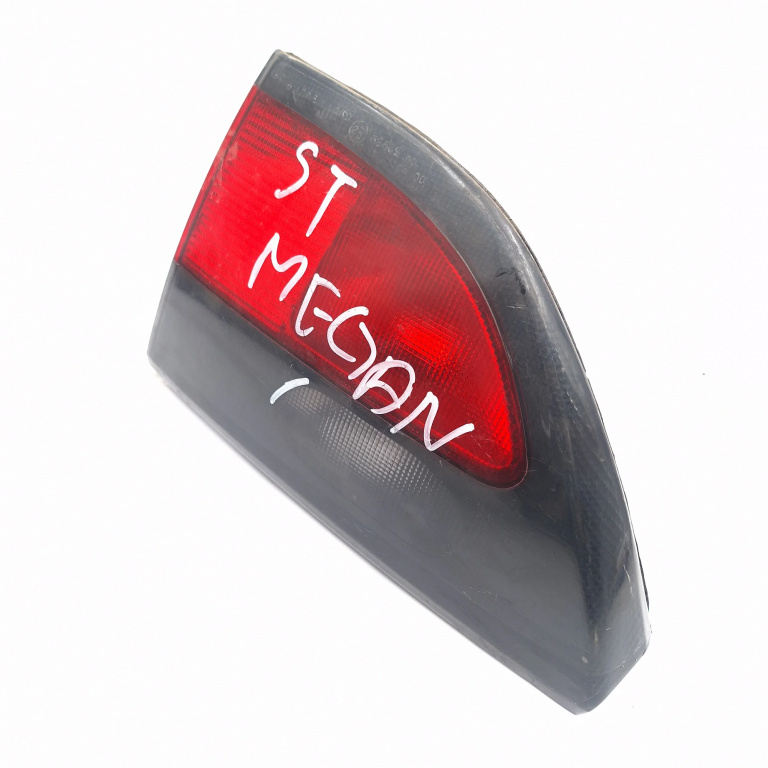 Lampa Stop Spate / Tripla Renault Megane 1 1995-2002 Stanga 7700838533, 37400999 Carello