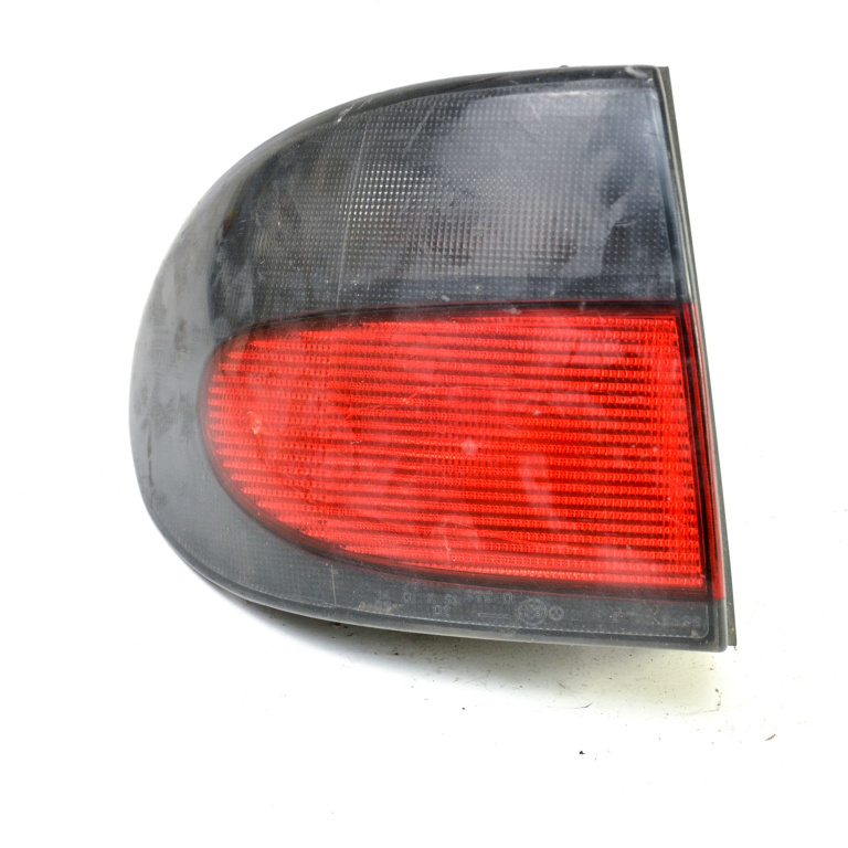 Lampa Stop Spate / Tripla Renault Megane 1 1995-2002 Caroserie Stanga 7700838530, 77 00 838 530, 37390999, 37 390 999 Carello