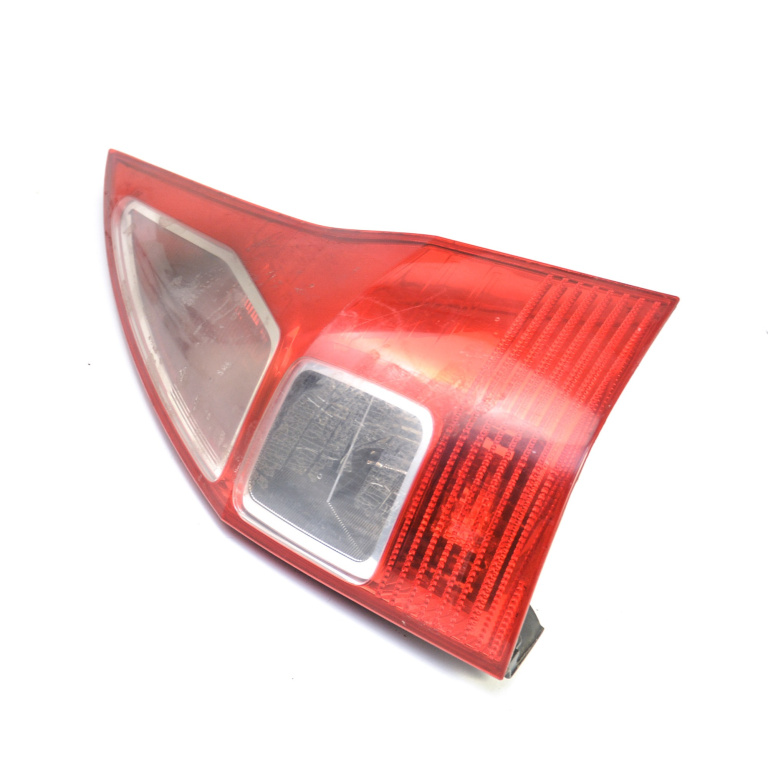 Lampa Stop Spate / Tripla Renault Megane 2 2002-2010 Caroserie Dreapta 8200417351 Hella