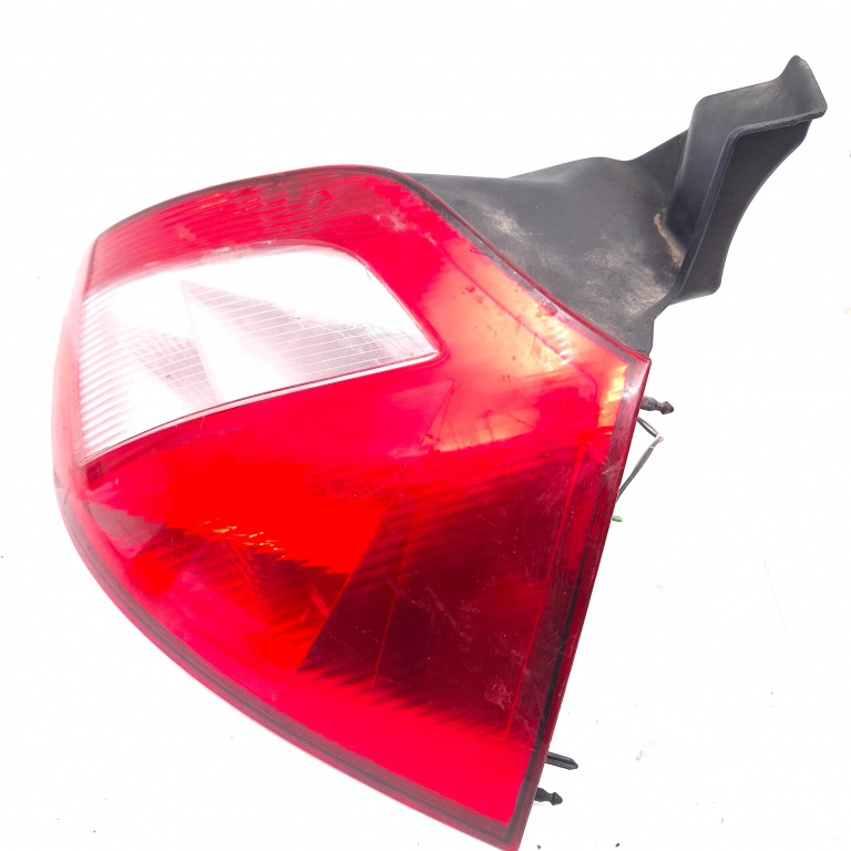 Lampa Stop Spate / Tripla Renault Megane 2 2002-2010 Dreapta E2020100, Rs12Af020100