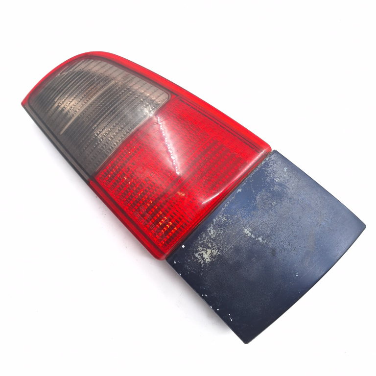 Lampa Stop Spate / Tripla Seat Cordoba Vario (6K5) 1996-2002 Caroserie Dreapta 6K0945257A, 6K0945112B, 6K0 945 257 A, 6K0 945 112 B, 6K0945257, 6K0945112