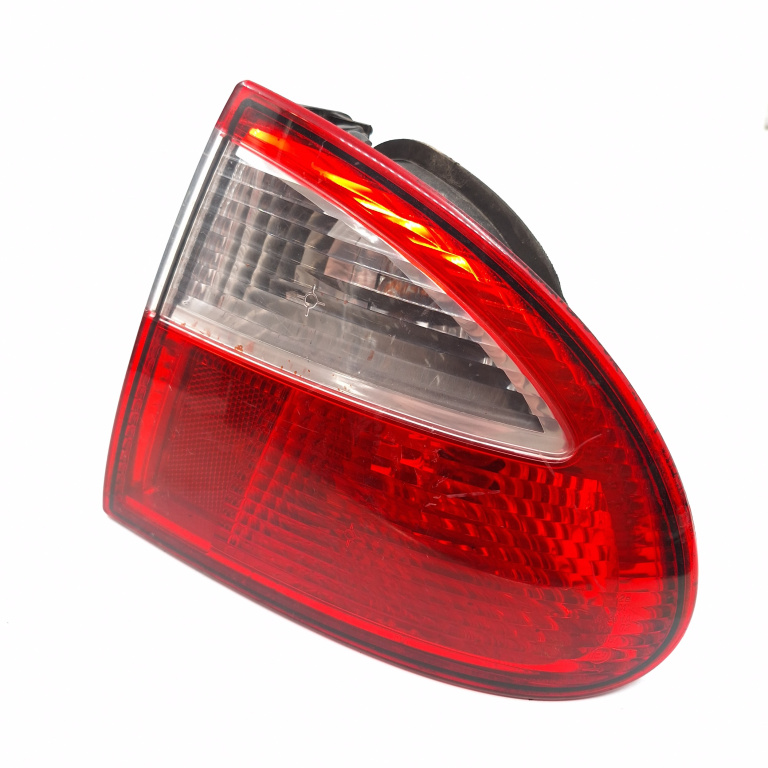 Lampa Stop Spate / Tripla Seat Leon (1M1) 1999-2006 Dreapta 1M6945096A, 1M6945096, 1M6 945 096 A, 1M6 945 096, 1M6945112