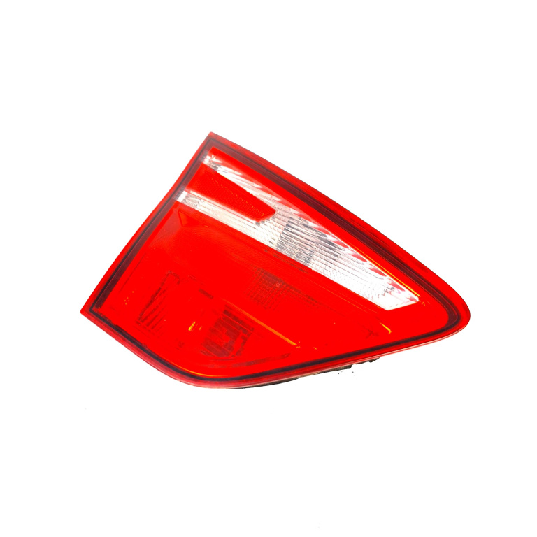 Lampa Stop Spate / Tripla Seat Toledo 4 (Kg3) 2012 > 1.6 Tdi Cayc Motorina Capota Portbagaj Stanga 18491001, 184.910-01 Hella