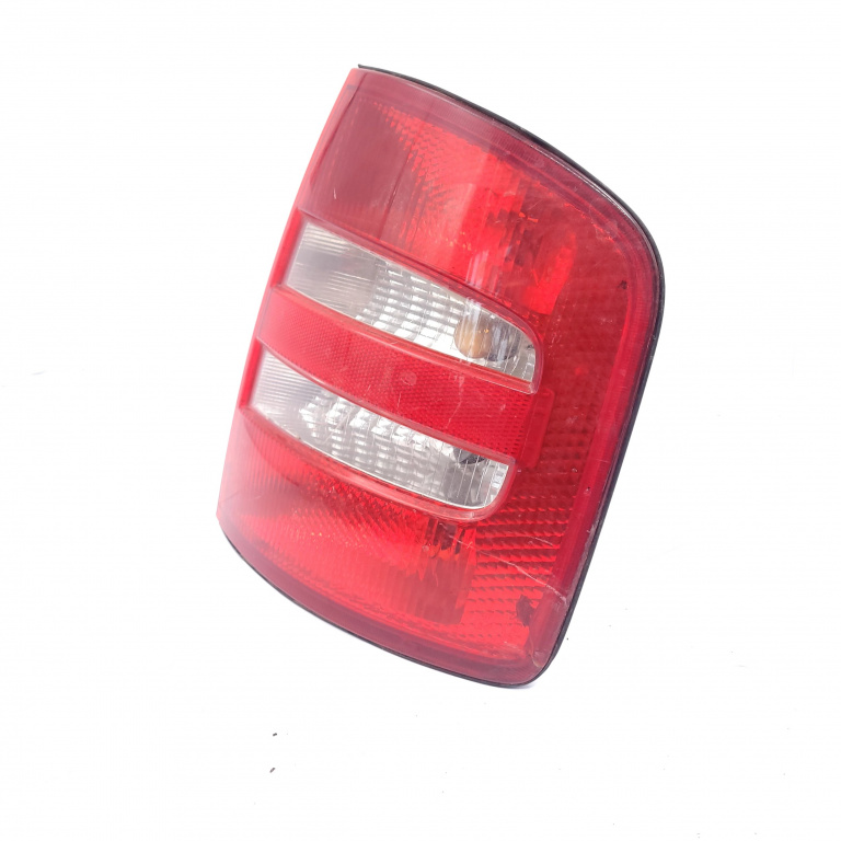 Lampa Stop Spate / Tripla Skoda Fabia 1 1999-2007 Dreapta Yu3X13450Aa, Yu3X-13450-Aa, Yu3X13440Aa, Yu3X-13440-Aa, Tk231621, Tk23-1621